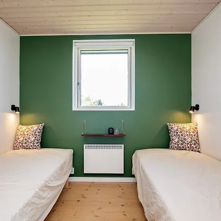 4 Star In Holiday home